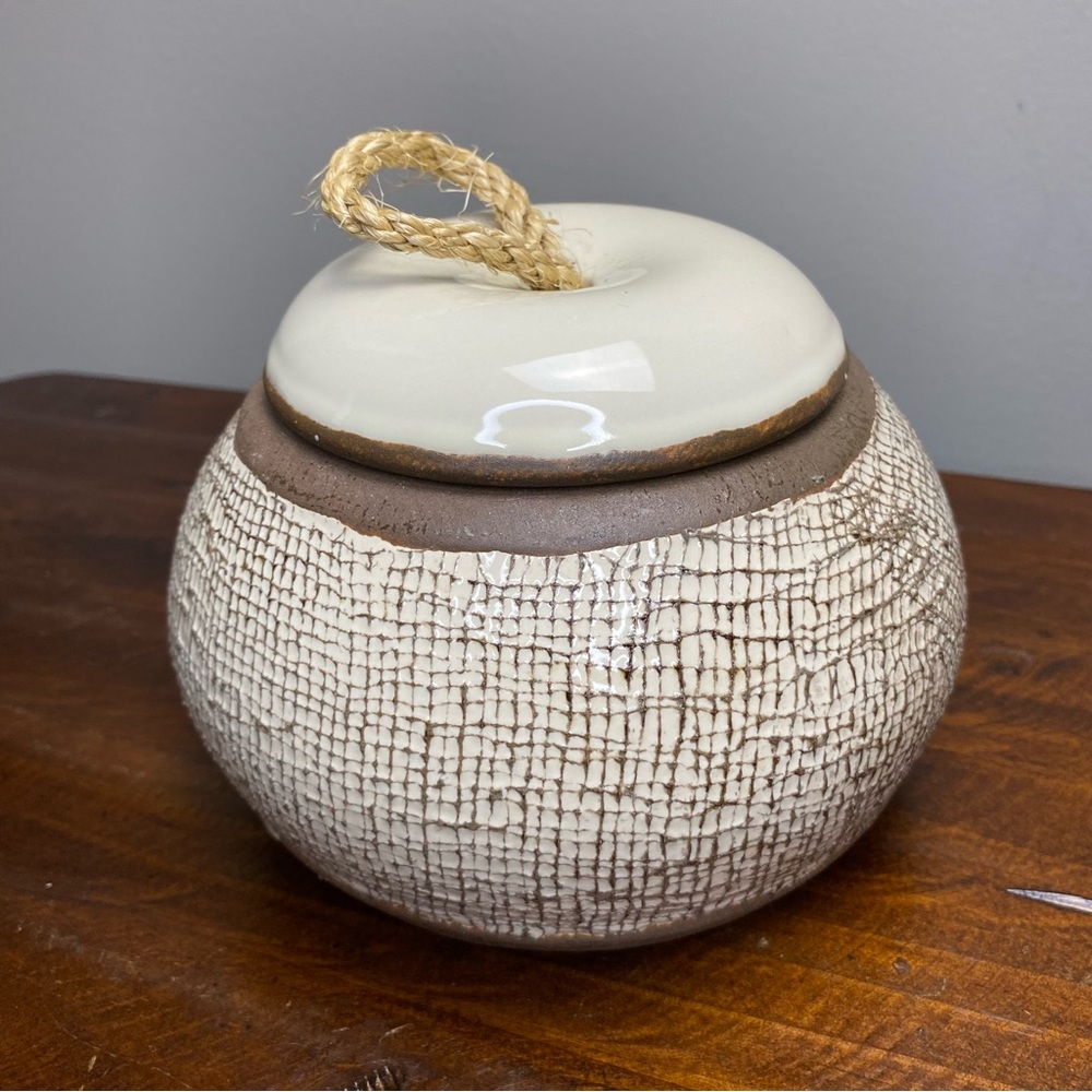 Ceramic Storage Jar with Pull Lid